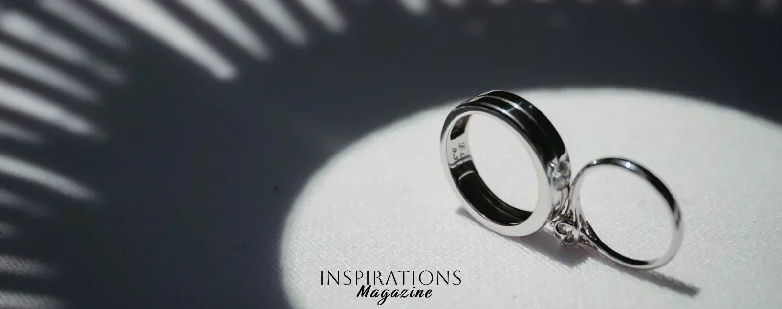 Or blanc ou platine pour une bague