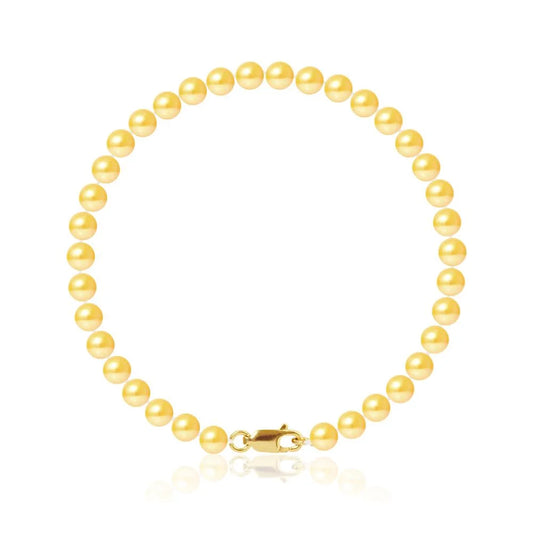 un bracelet de perles jaunes