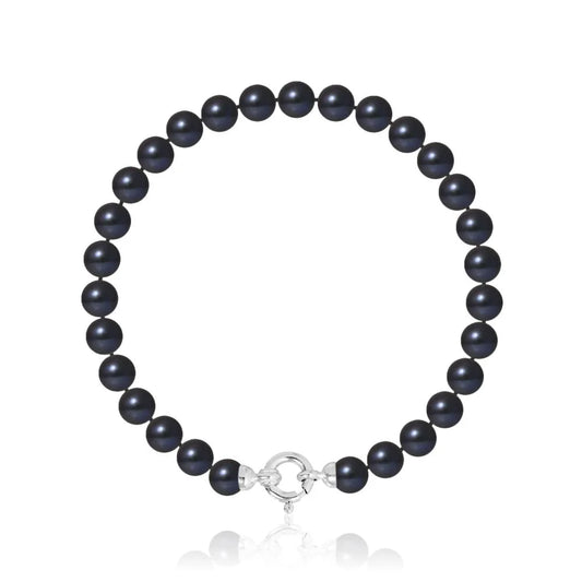 un bracelet en perles noires avec un fermoir en argent