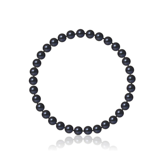 un bracelet de perles noires