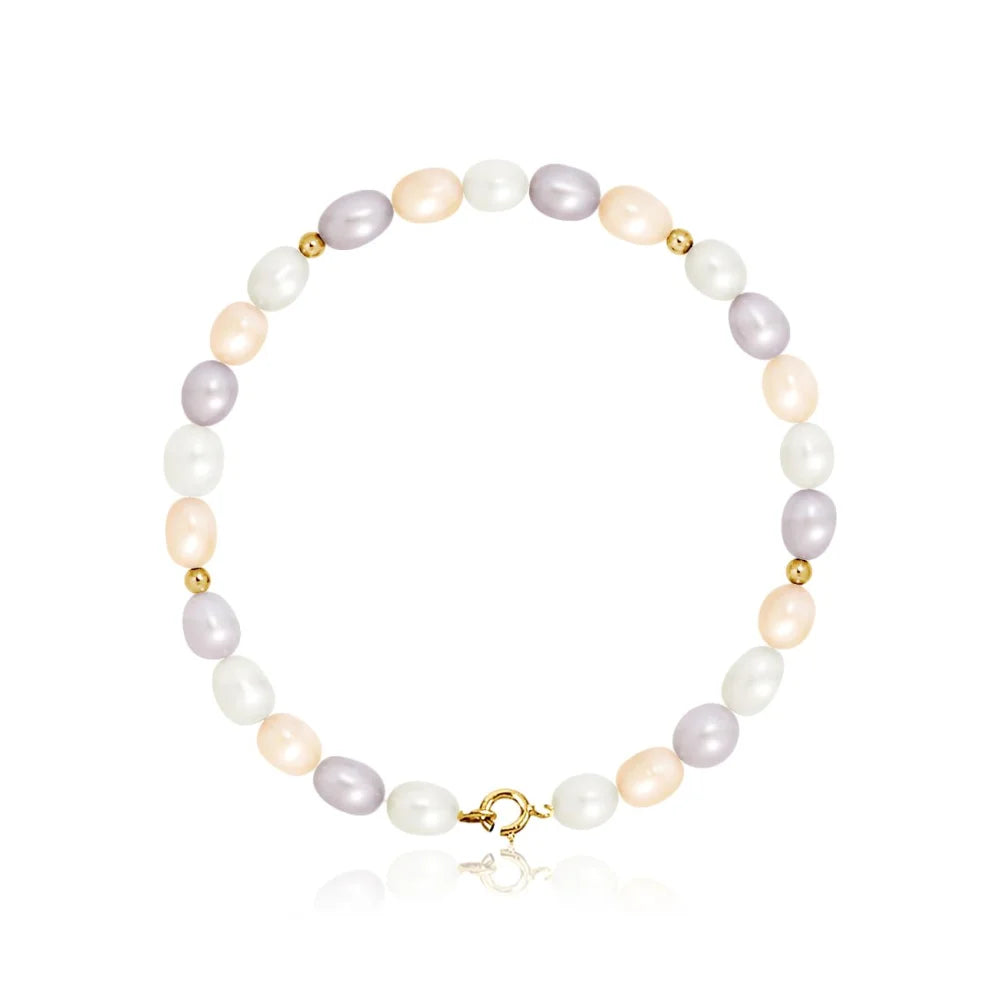 un bracelet avec une perle blanche et rose