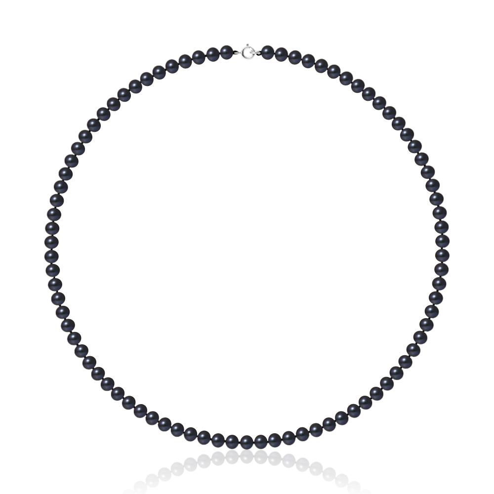 un collier de perles noires